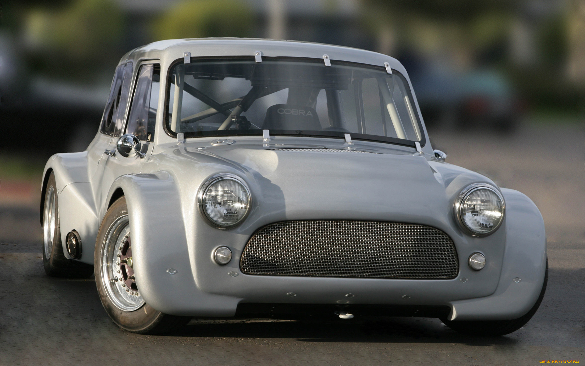 , mini
